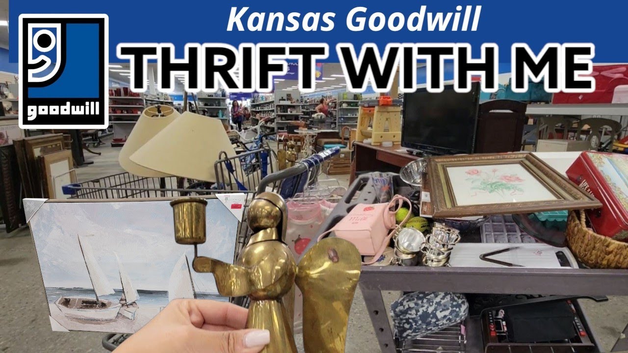 I Did Not Come In Here To Do This! LOL! Goodwill Thrift With Me! Vintage Home + Brass & Artwork