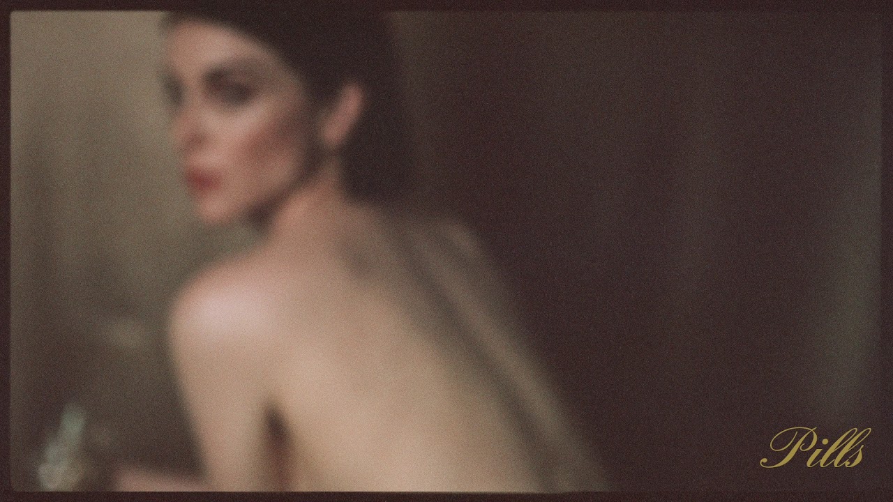 St. Vincent - Pills (piano version) (Audio)