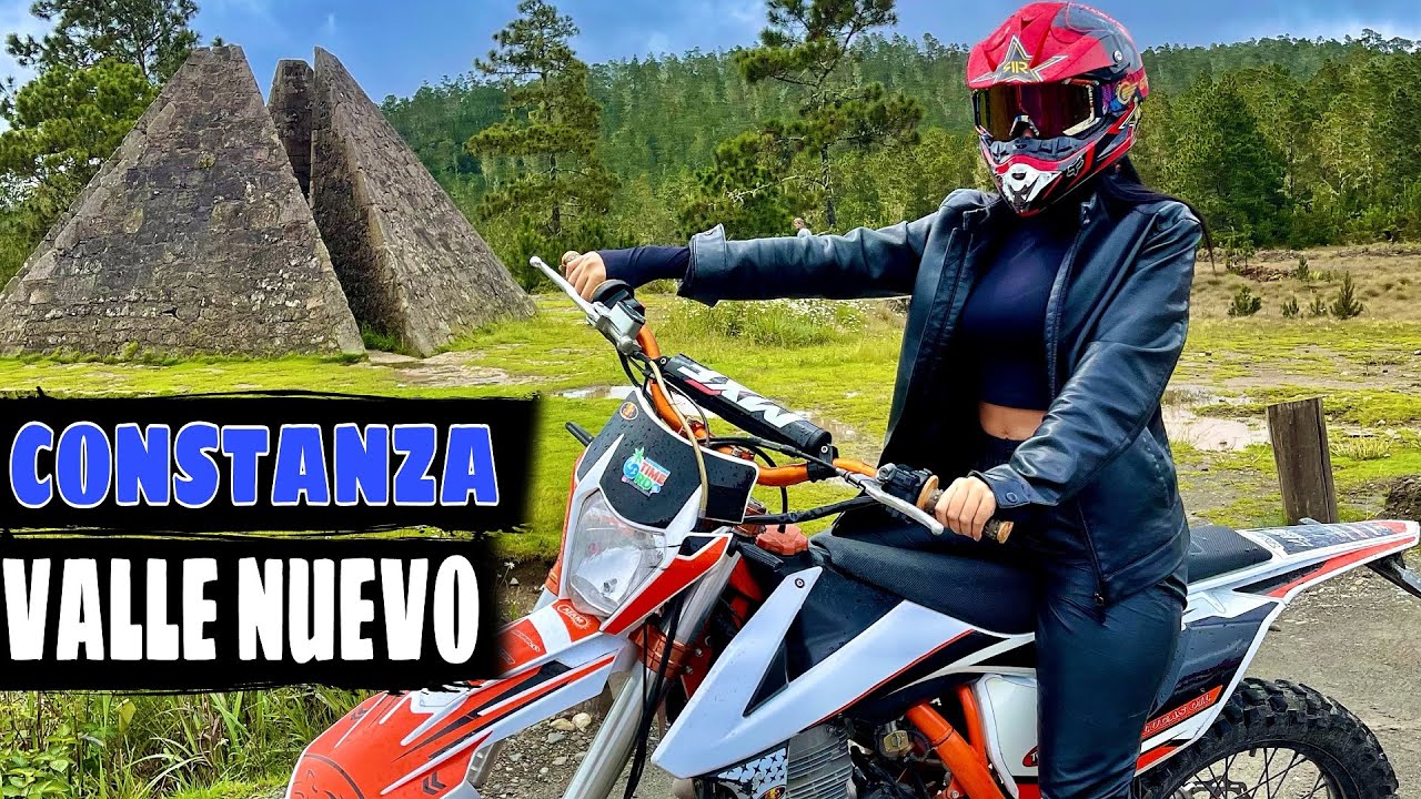 Recorriendo VALLE NUEVO En MOTO - Constanza Republica Dominicana