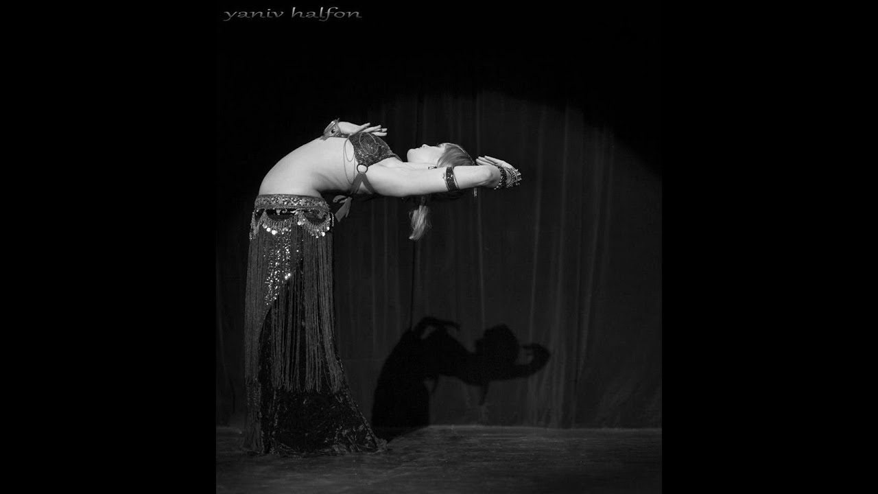 Melli Sarina performs at The Tribal Massive Bellydance Showcase