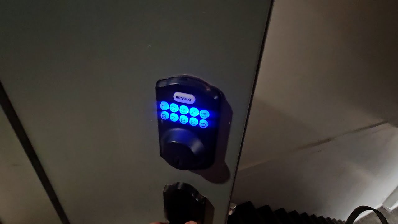 Review for Revolo RE001 Electronic Keypad Deadbolt, Keyless Entry Door Lock