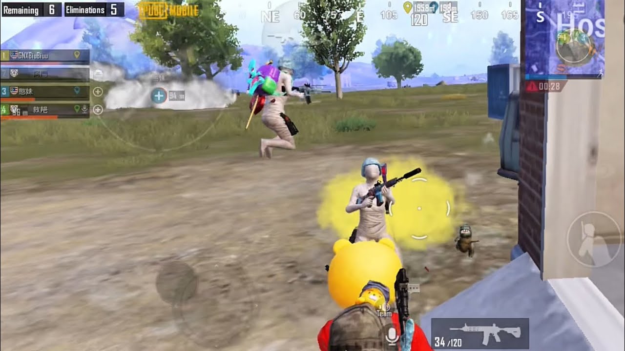 Клатчи в Ultimate Royale