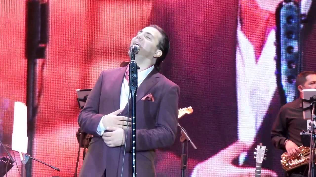 Cristian Castro - Volver a Amar (Teatro Nescafe de las Artes)