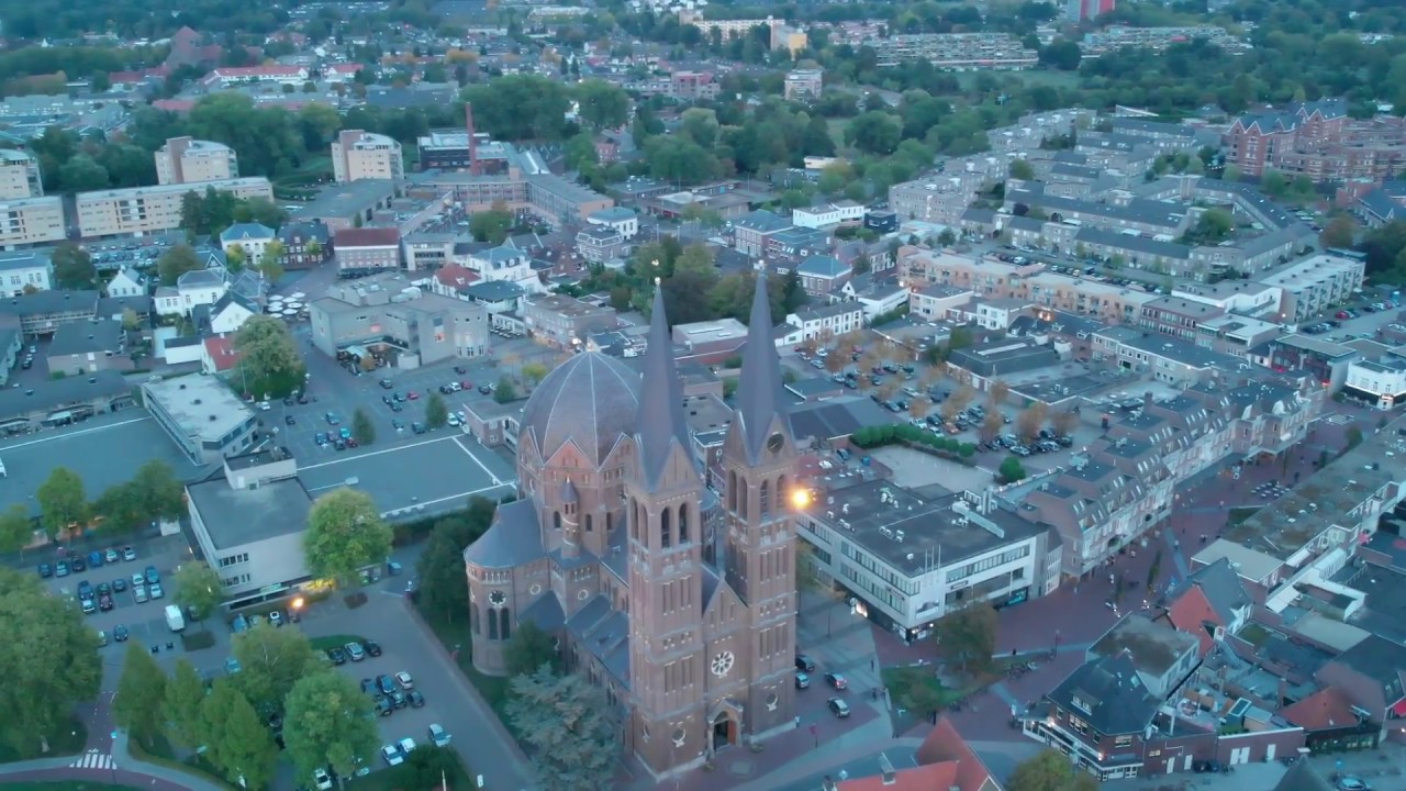 Rondje om de kerk