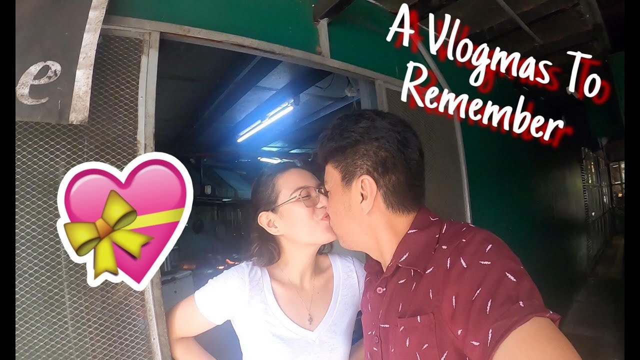 My First Ever VLOGMAS!!