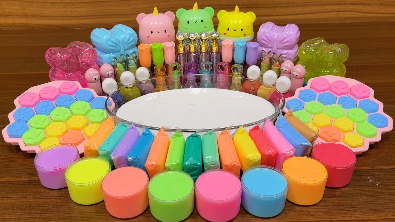 PASTEL slime!!! Mixing makeup, clay and storebought into GLOSSY!!!Satisfying Slime Video #253