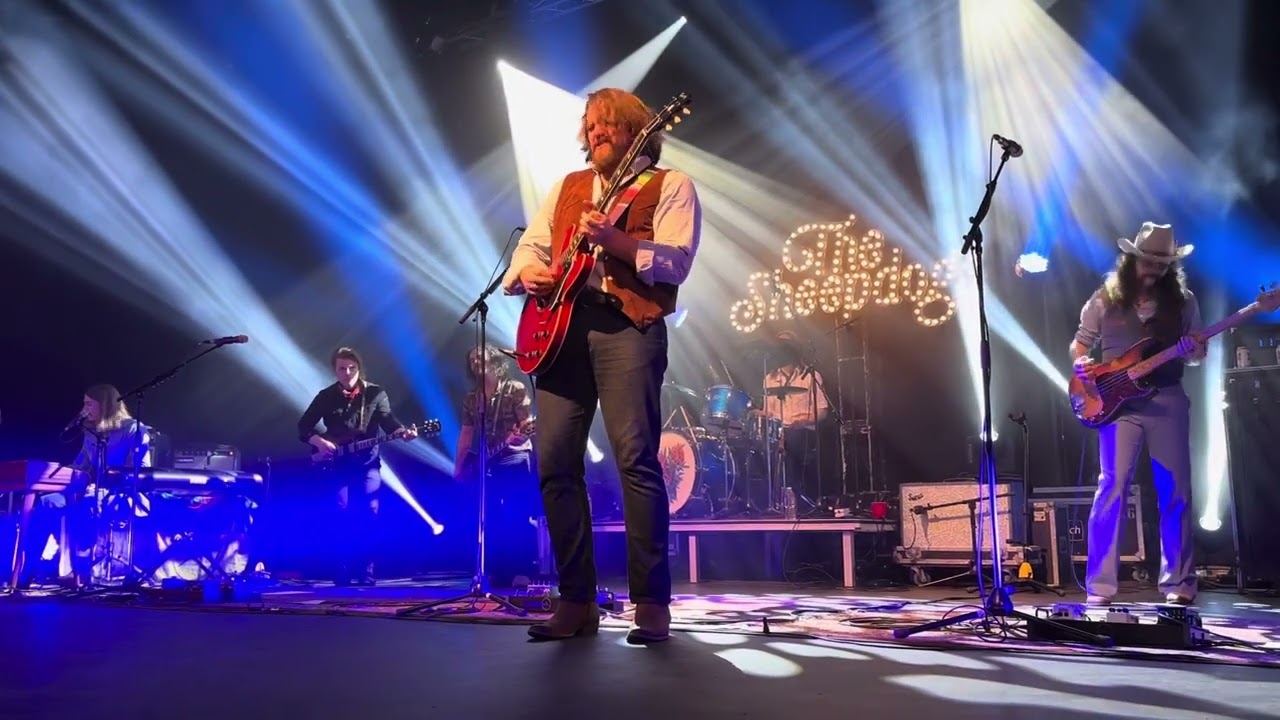 The Sheepdogs close the show with cover of Neil Young’s “Down by the River”, with guest JJ Shiplett