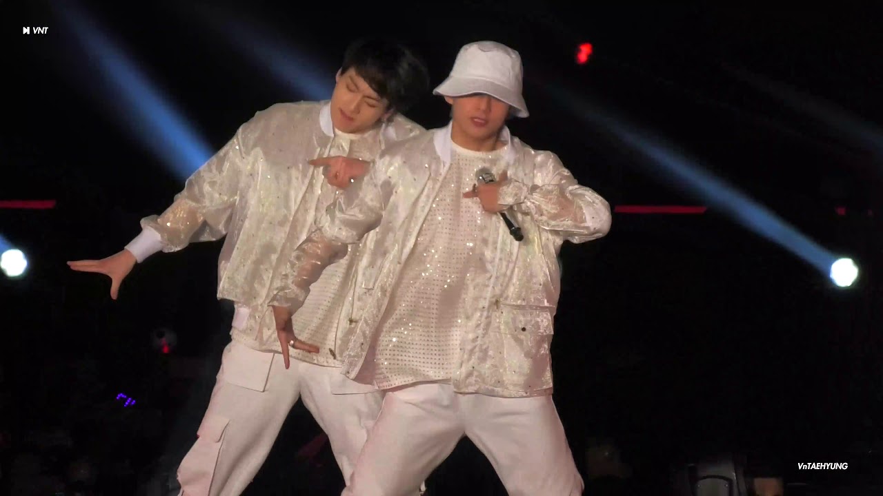 mic drop - BTS V , taehyung focus.