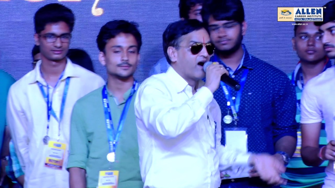 JEE Advanced 2017 Victory Celebration : Medal & Awards Distribution (AIR 101 to 500)