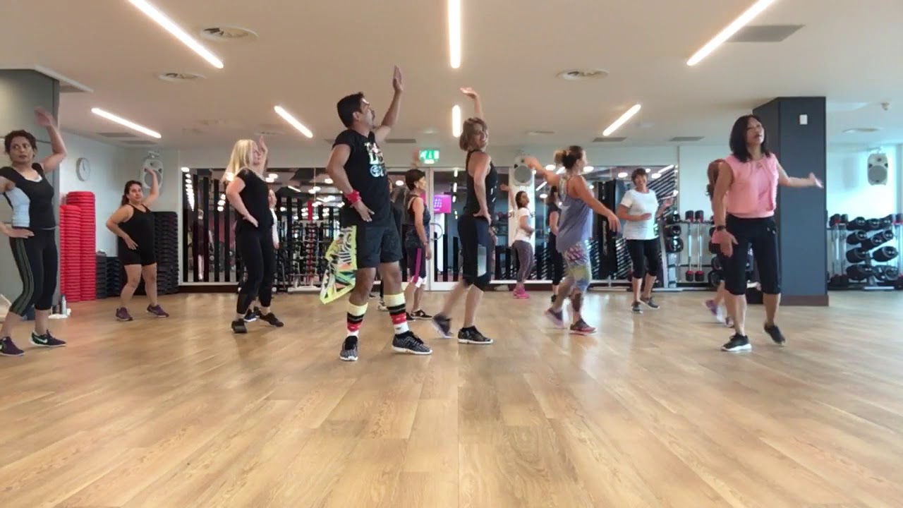 Live Zumba Class  (45 min)  Zumba in London with Papi Uk