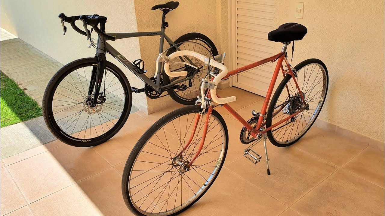 Comparativo entre bicicletas: a speed clássica e a moderna: Monark Crescent 1977 & Oggi Velloce 2022