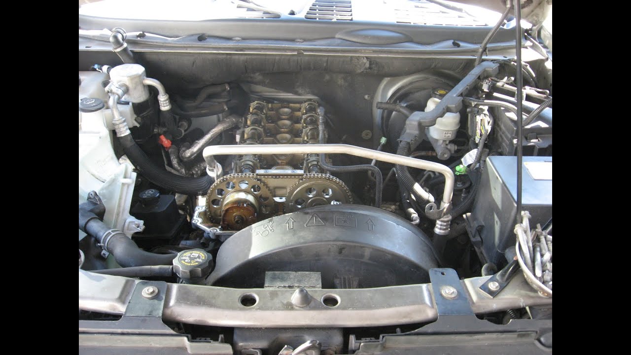 Chevrolet Trailblazer Valve Job Part 1; Teardown