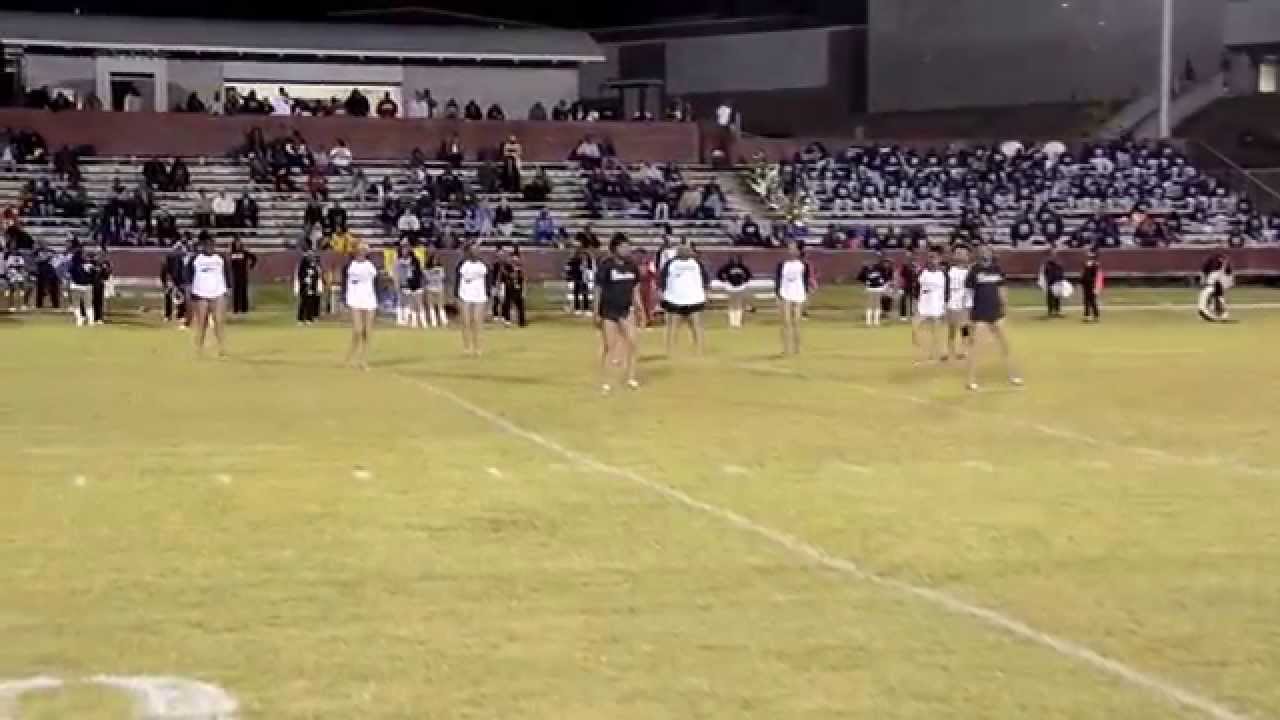 Minden Tiderline during Hunington game 2014
