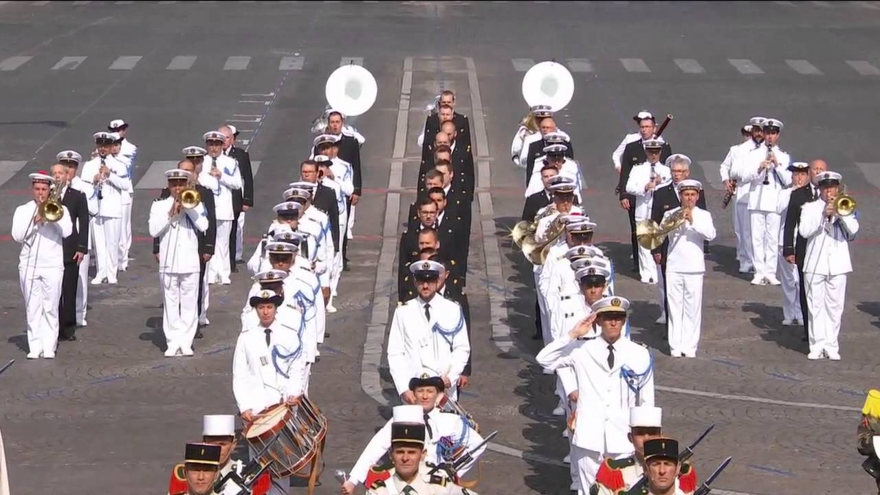 Musique des Equipages de la Flotte 14 Juillet à Paris