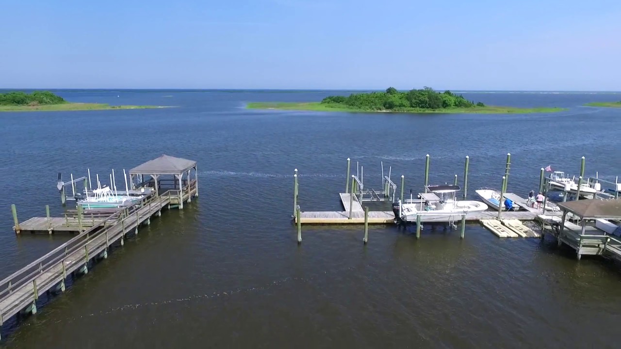 Waterfront Home For Sale - Welcome to 1839 Newkirk Rd Wilmington NC