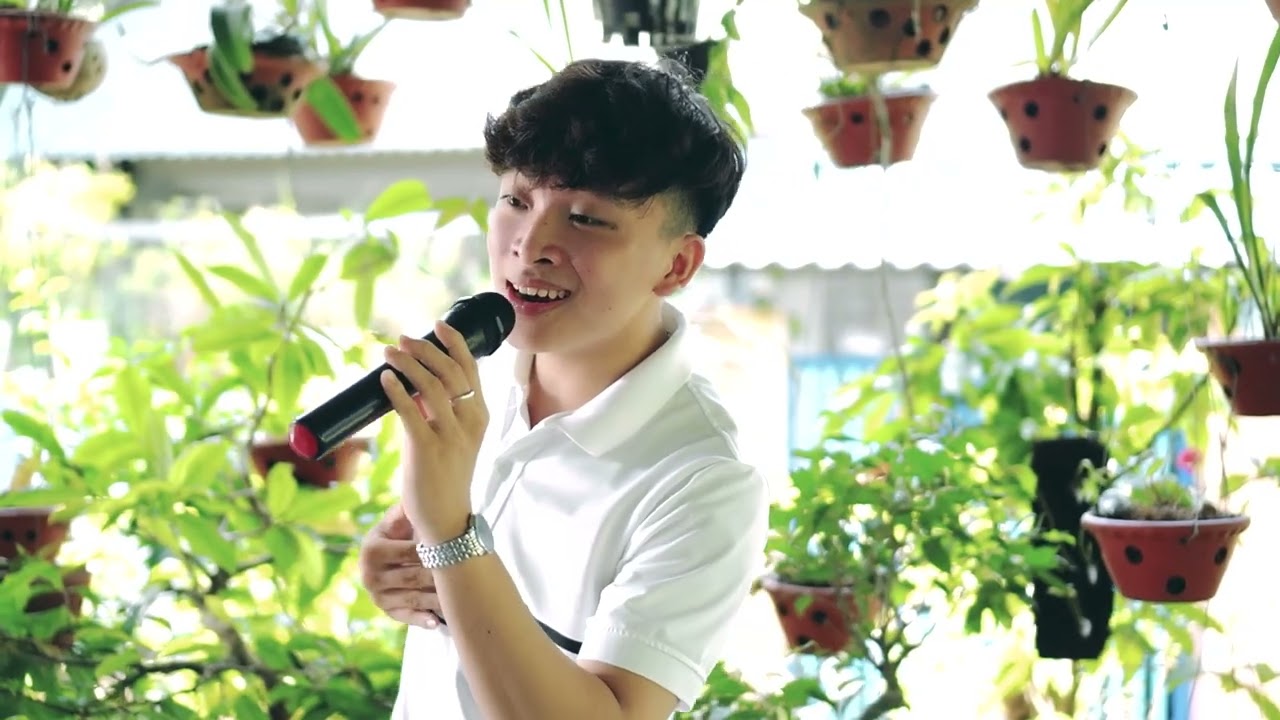 Mời rượu d&acirc;n ca v&iacute; dặm nghệ tĩnh Tr&igrave;nh b&agrave;y :Minh zo