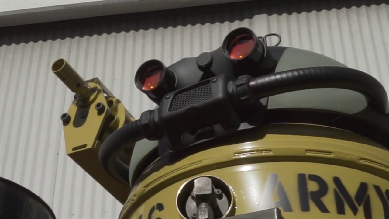 SCRAP METAL ROBOT - CRISTIAN CASTRO WAR MACHINE VIDEO
