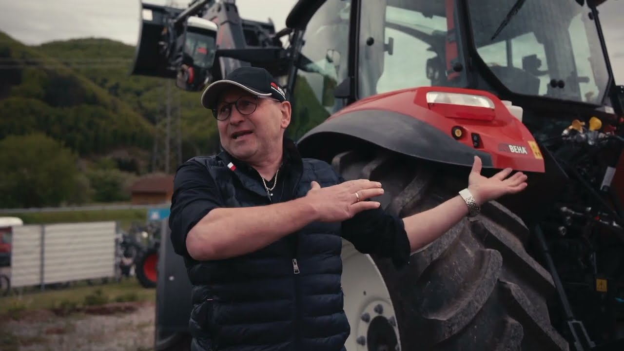 BEHA Bau  & Forsttechnik Leistungsschau 2024 Interview und V-Rückewagen