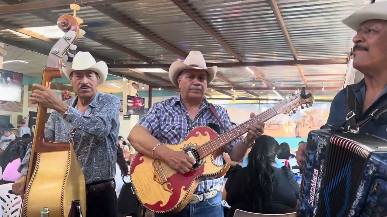 Sufriendo y penando / Los hermanos Rivas