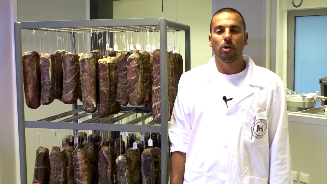 Παραδοσιακά αλλαντικά Κρητικός στην Τήνο