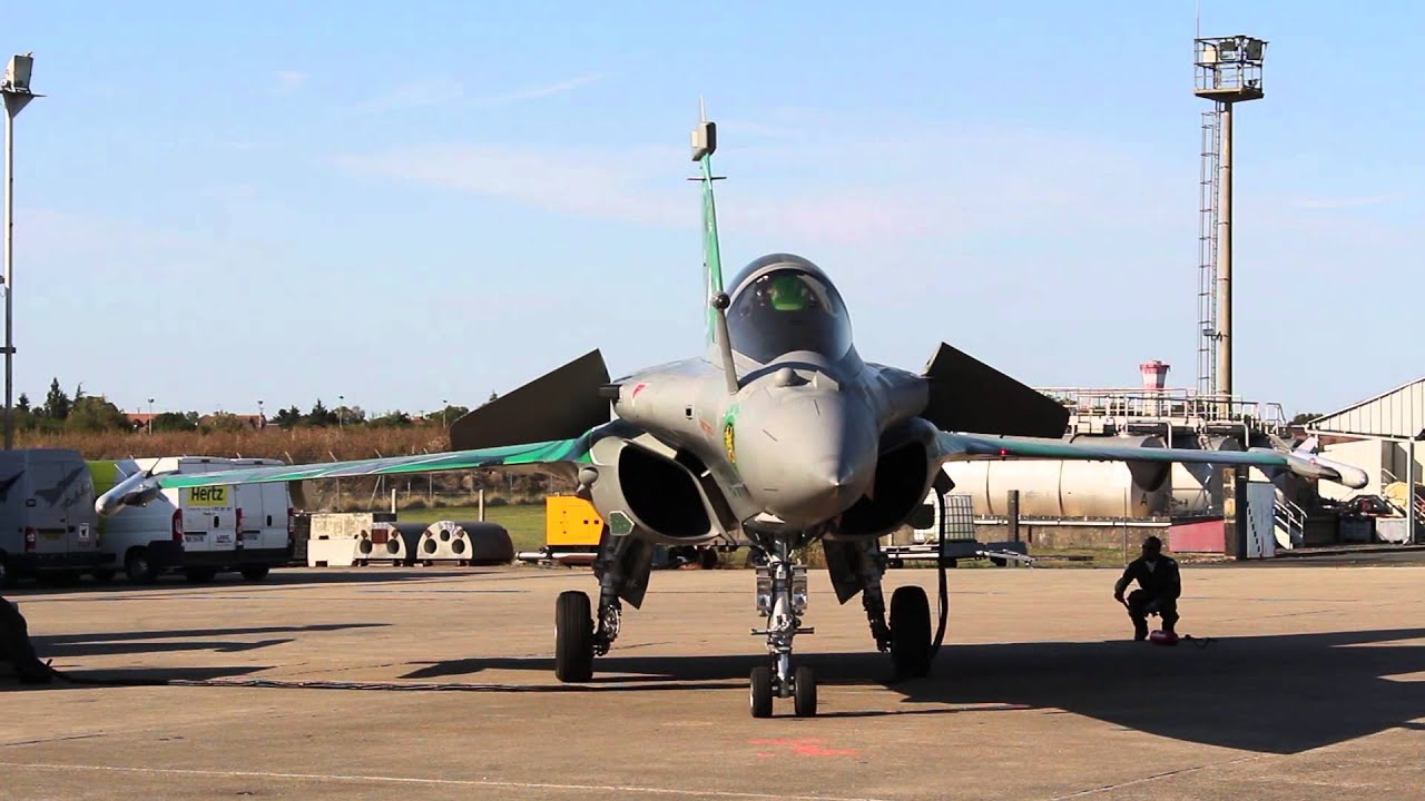 Musique de TAO et démarrage du Rafale - WAC2015 Châteauroux