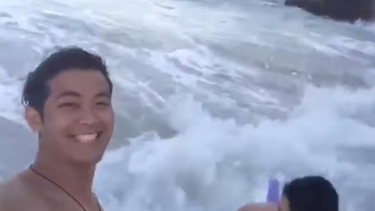 Beach Selfie Fail