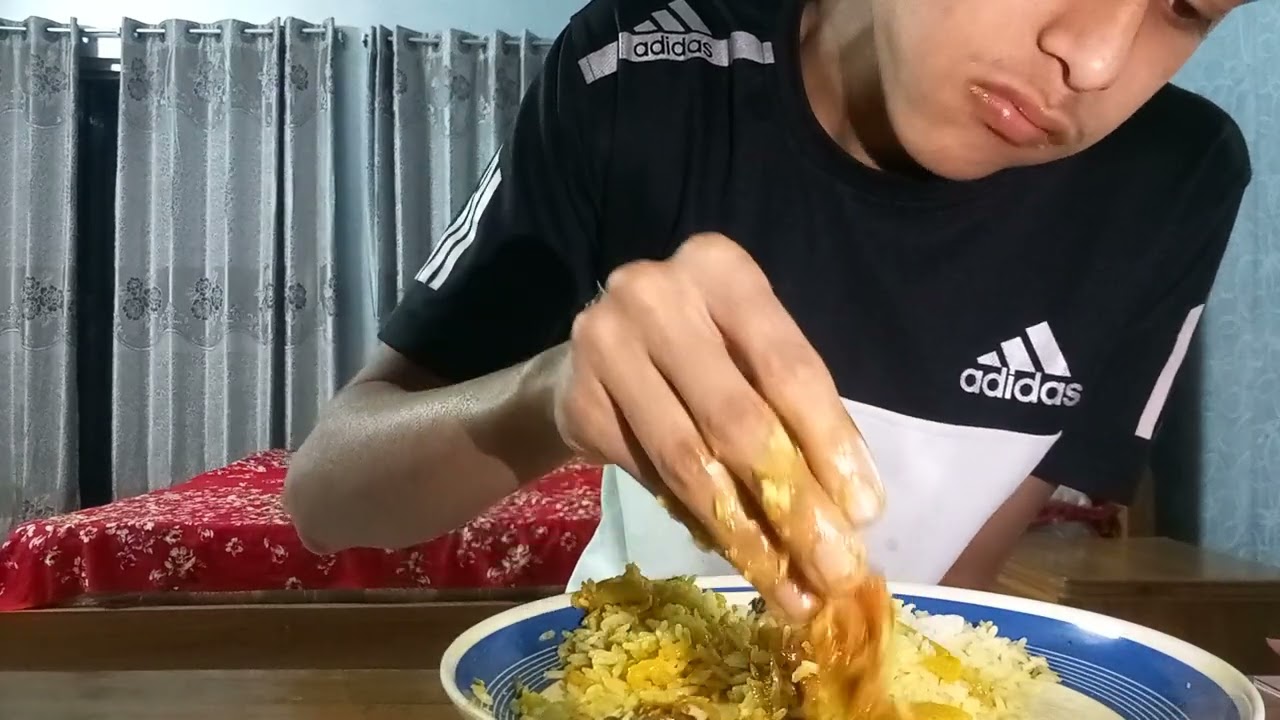 মোটা হওয়ার টিপস থাকলে দিতে পারেন&nbsp;🧌