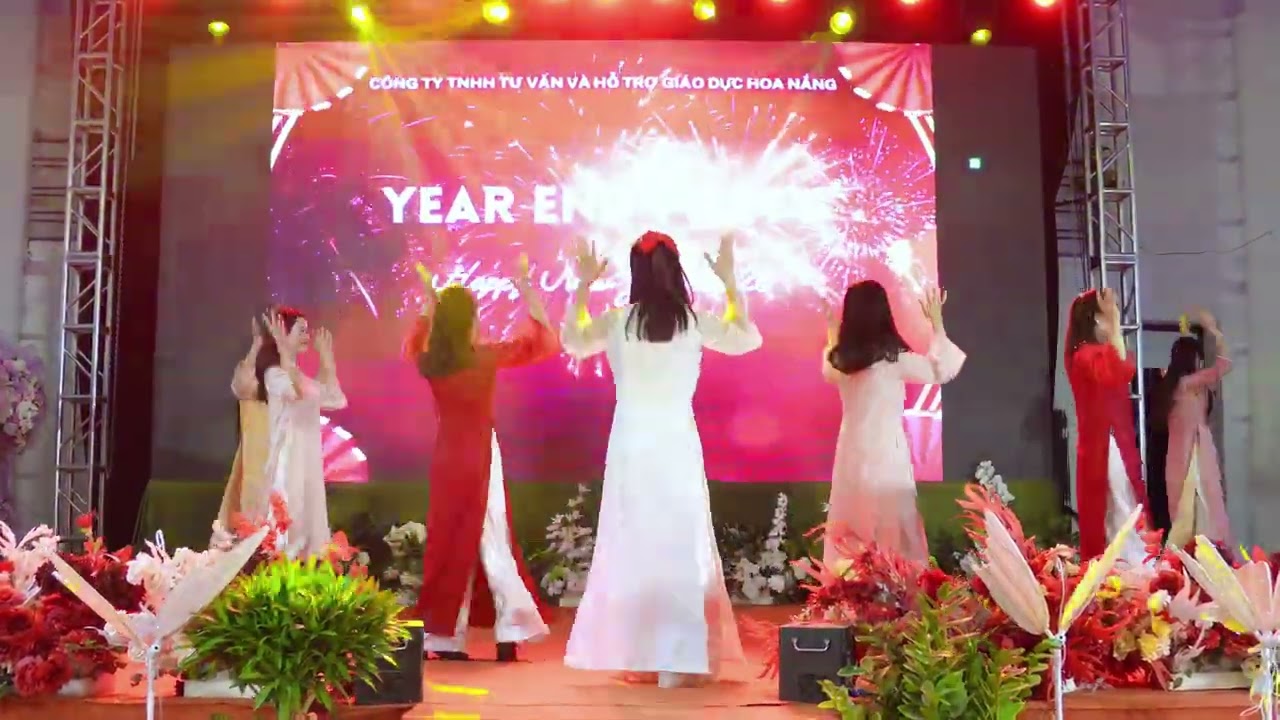 Nhảy giai điệu tết