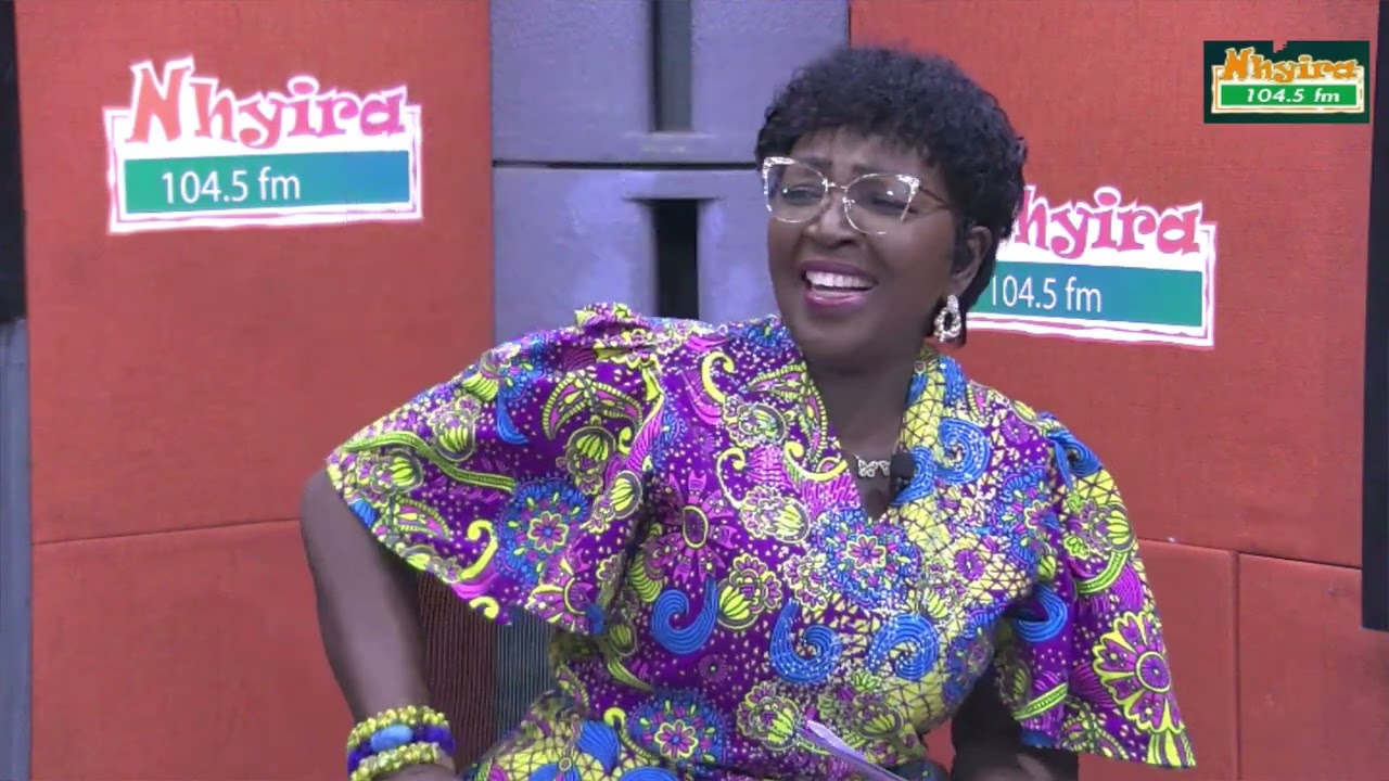 Woman demands access to her daughter from her ex-husband.