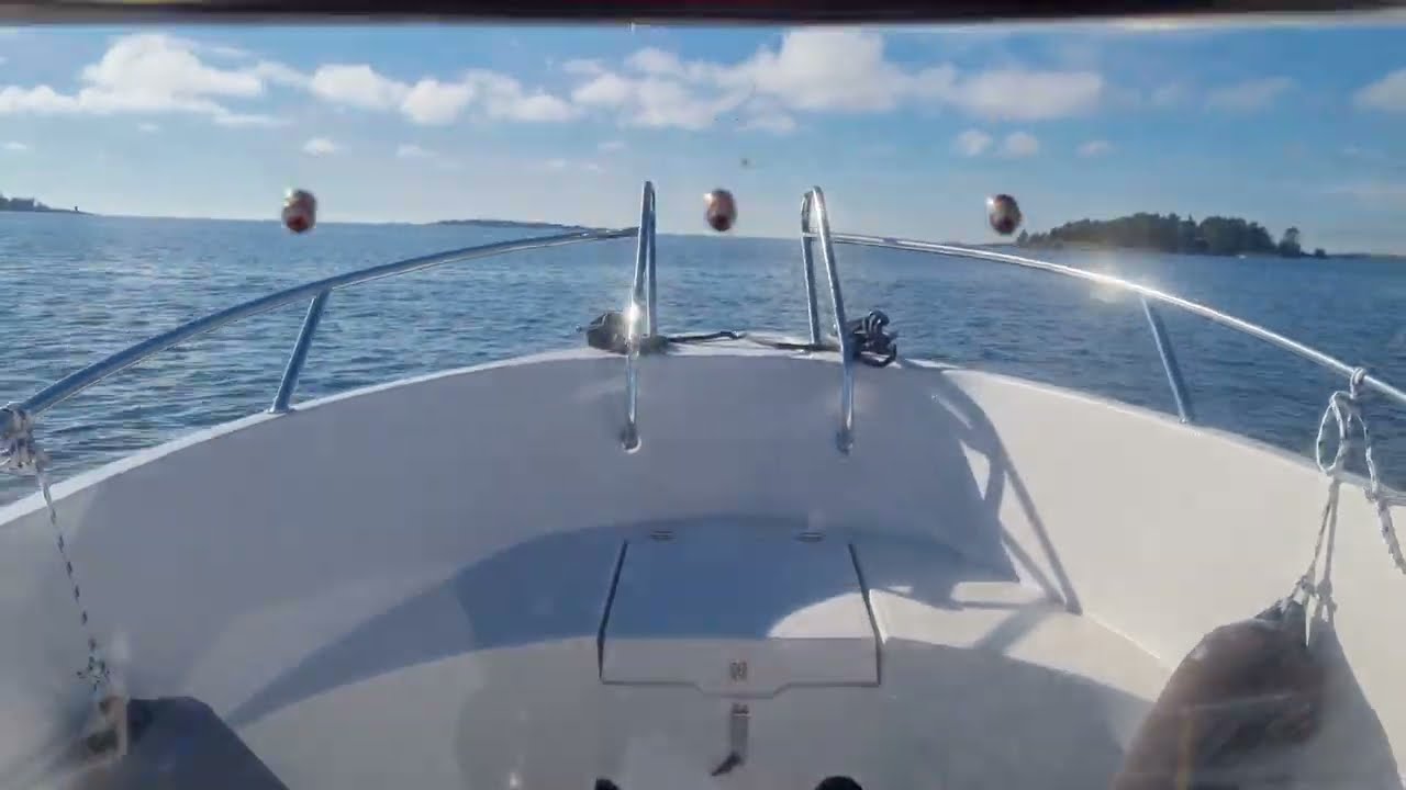 Uttern S56 powered by Mercury Optimax 135hp