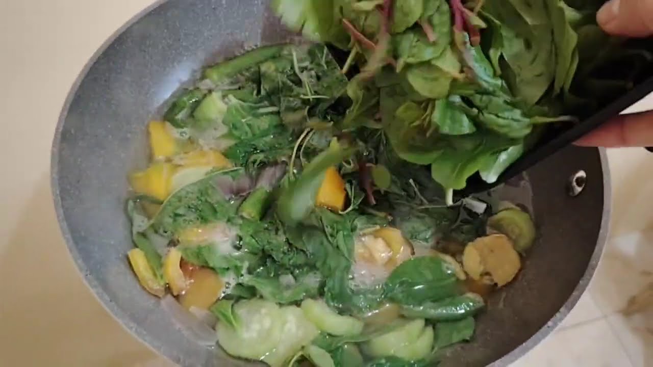 Healthy Filipino Vegetable Dish | Law-Uy / Laswa for a Healthy Body
