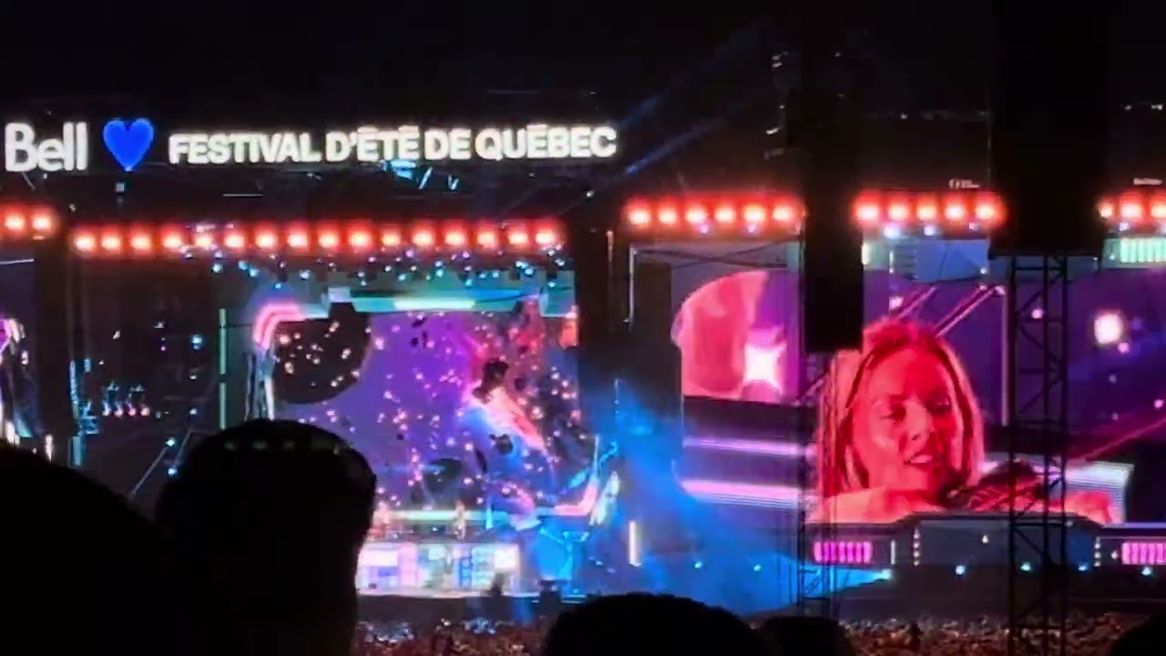 Shania Twain UP au FEQ July 12, 2025 / 12 juillet 2025