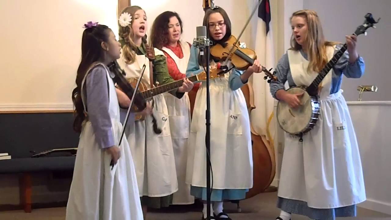 Twang All Girl String Band--I'll Fly Away