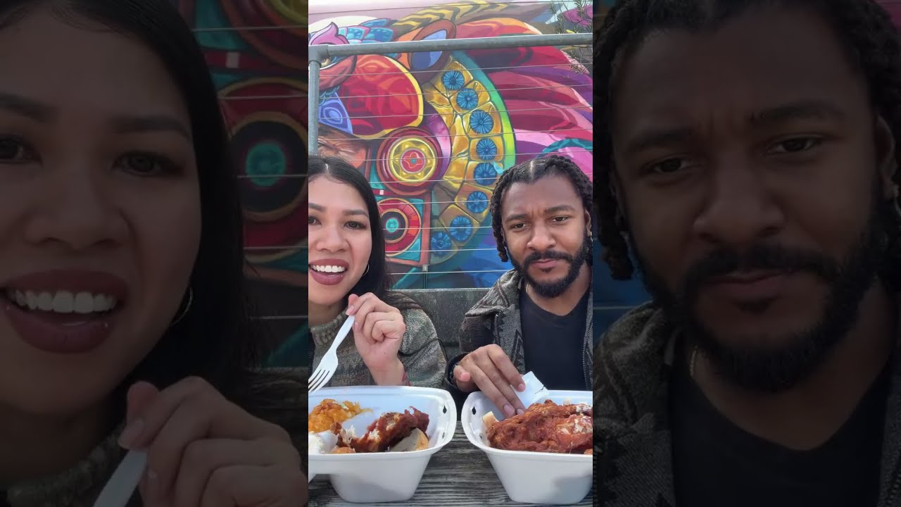 Taste of Texans is live! Eating Fried Chicken 🍗 at Gus’s Chicken
