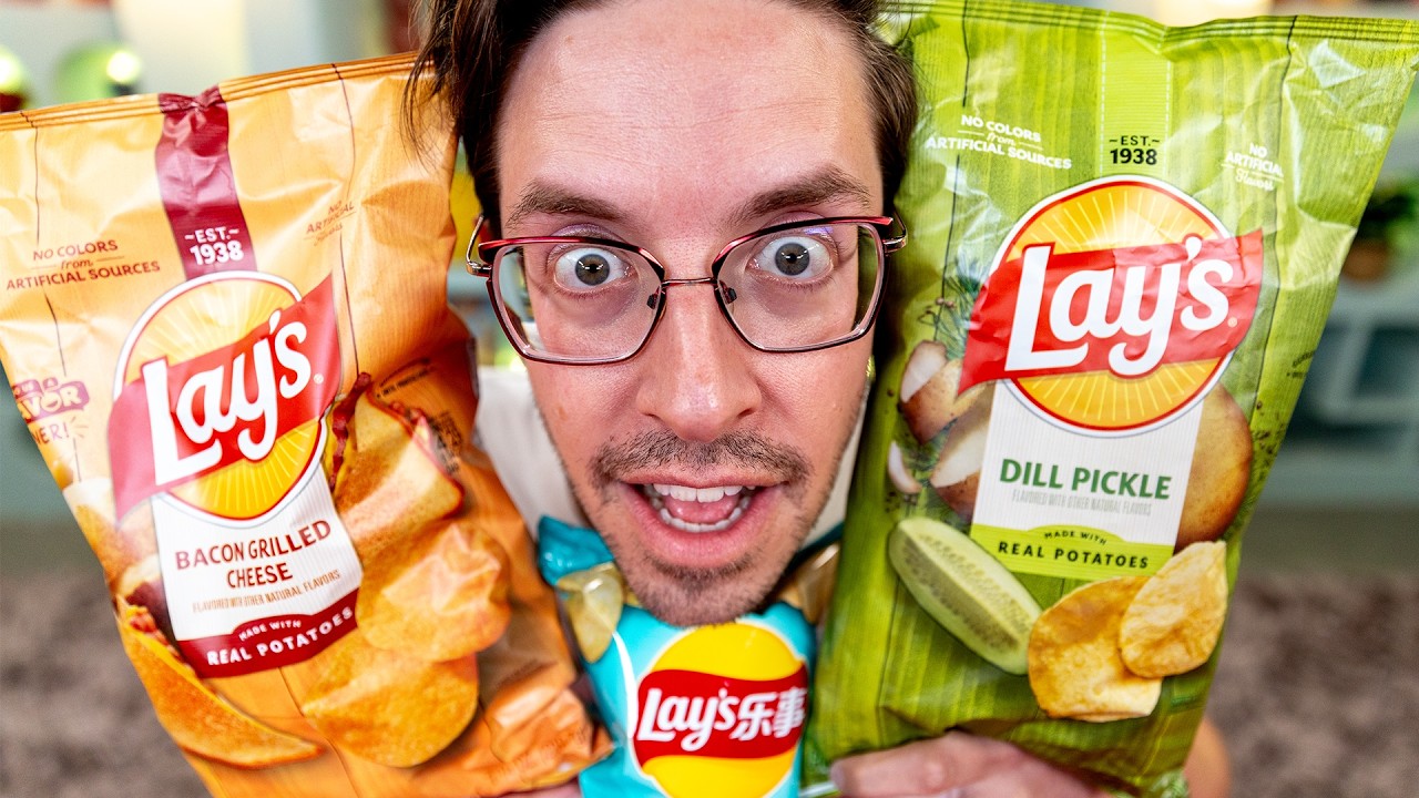 Кит съедает все чипсы Lay's