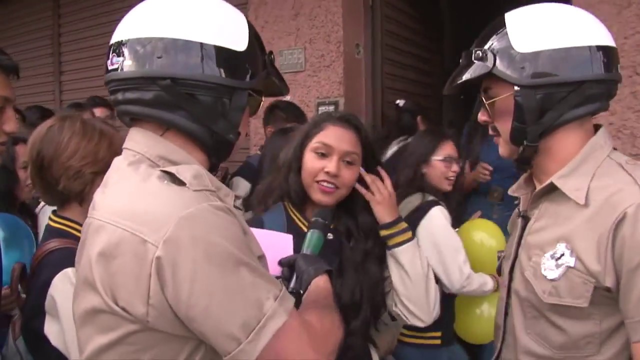 HUMOR EN LA REVISTA: Dos policías haces de las suyas