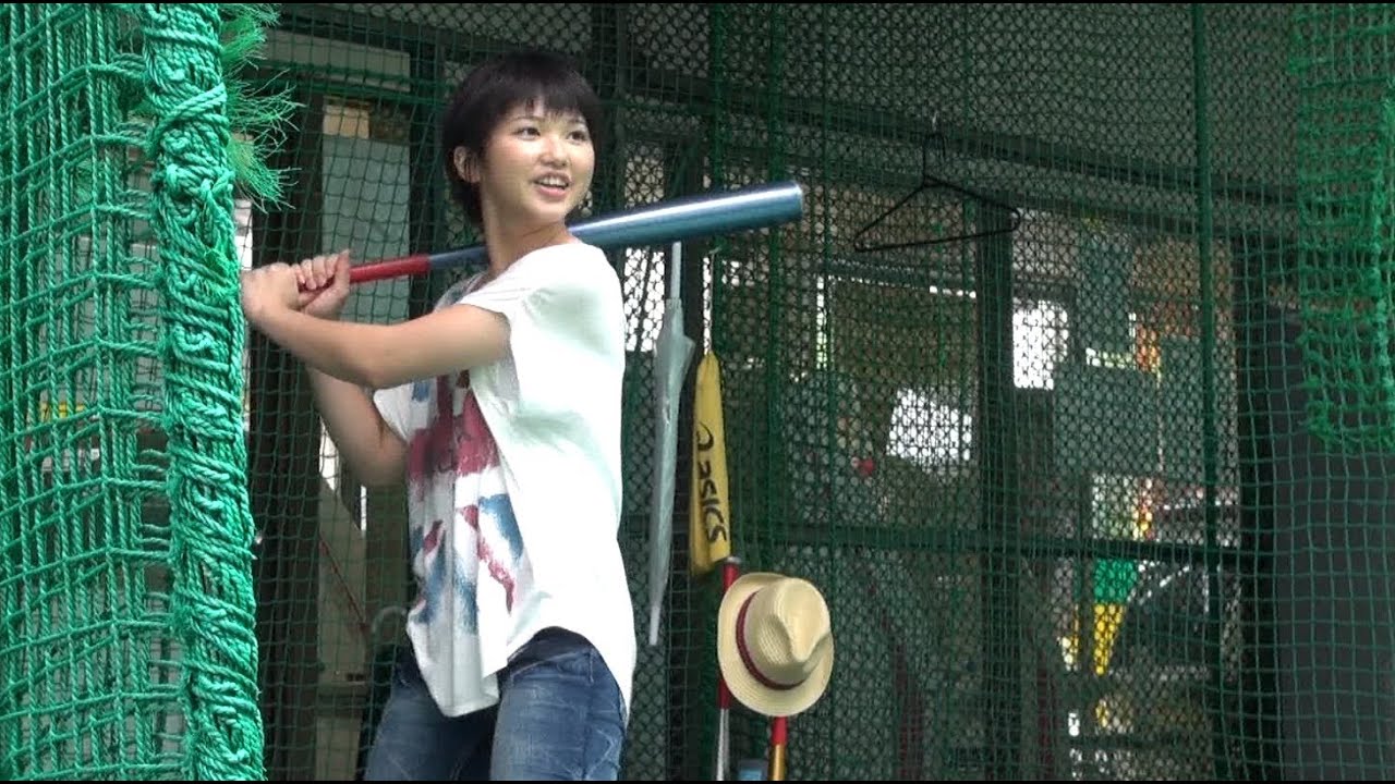 スマイレージ 竹内朱莉　～新宿バッティングセンターへ行く！～