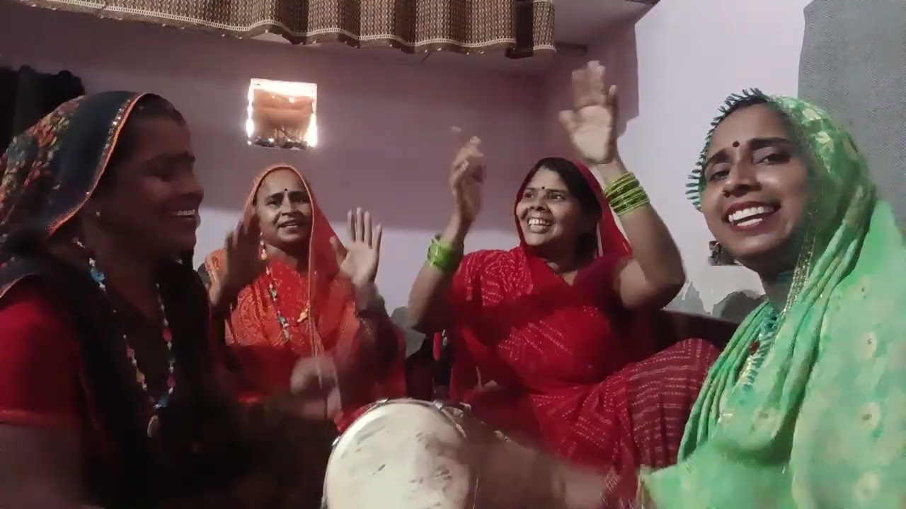 🙏होली कृष्णा भजन ✍️ सुनीता सिसोदिया द्वारा ✍️ ✨ मत मारे करारी चोट छलिया होली में ✨🙏