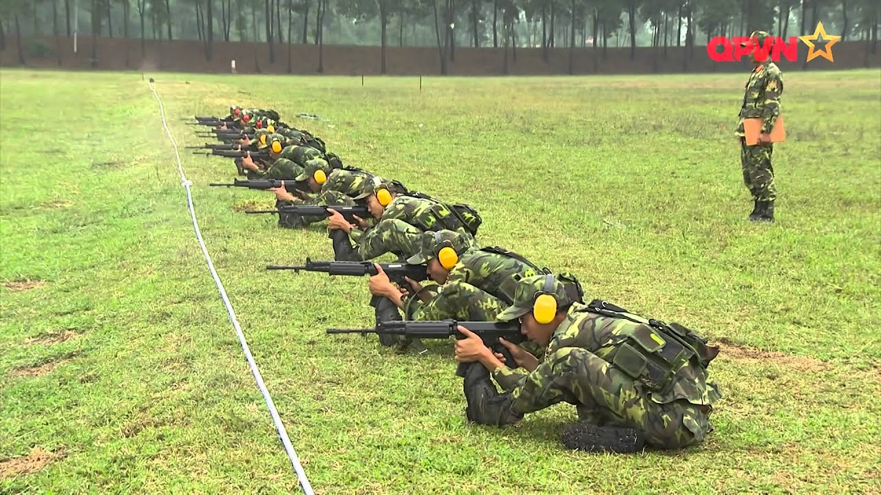 Vietnam People's Army shooting practice
