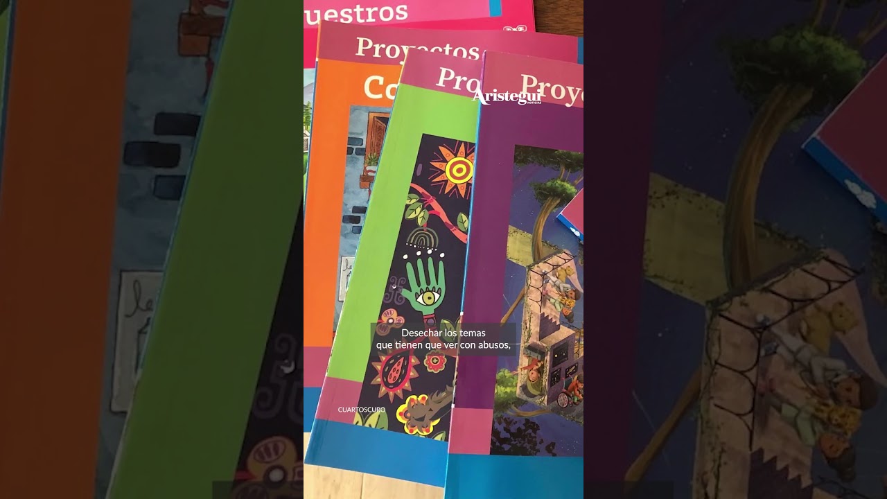 &iquest;Qu&eacute; contenidos le pidieron retirar de los libros de texto a Marx Arriaga?