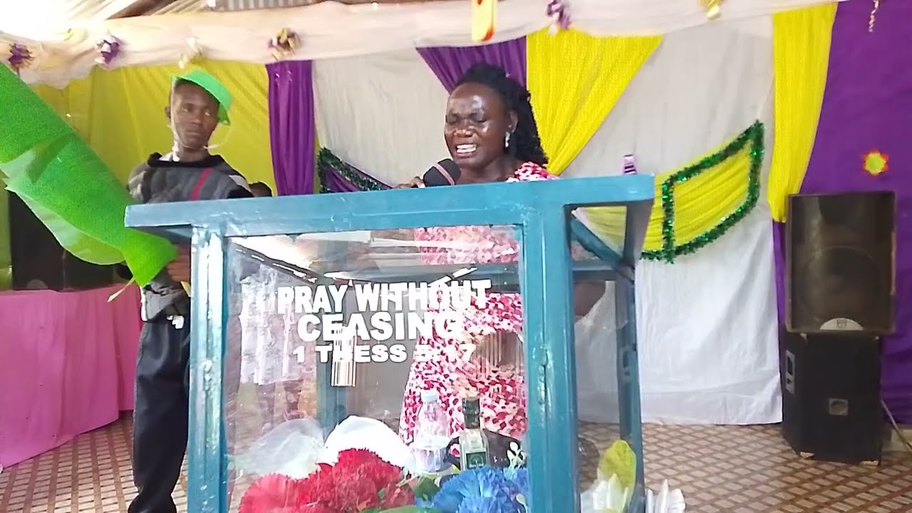 S̲U̲N̲D̲A̲Y̲ ̲S̲E̲R̲V̲I̲C̲E̲;̲ ̲H̲O̲W̲ ̲T̲O̲ ̲D̲E̲M̲O̲L̲I̲S̲H̲ ̲T̲H̲E̲ ̲S̲T̲R̲O̲N̲G̲ ̲H̲O̲L̲D̲S̲