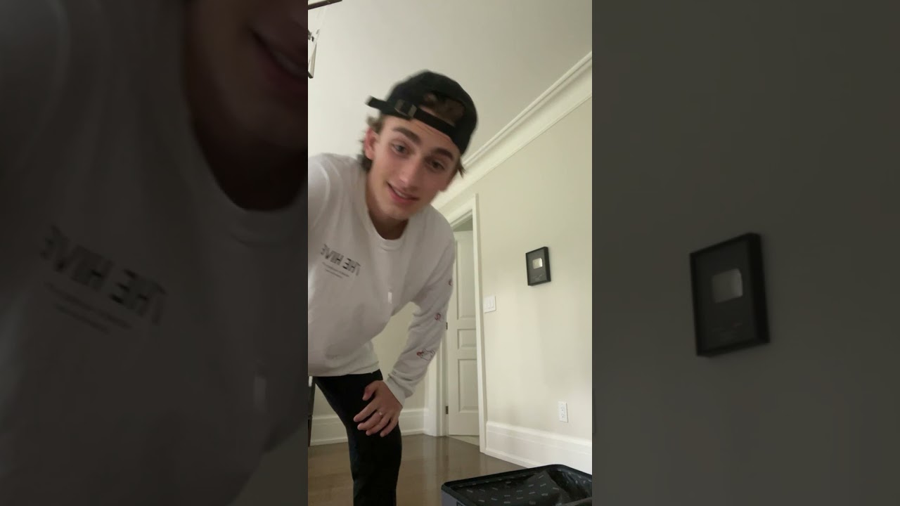 Johnny Orlando - Livestream (Instagram)