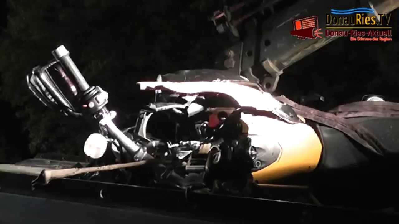 T&ouml;dlicher Verkehrsunfall durch technischer Defekt am Motorrad, nahe Wemding