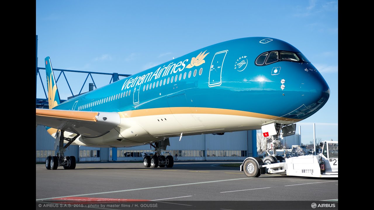 Aircraft Emergency Evacuation  Airbus A350 XWB