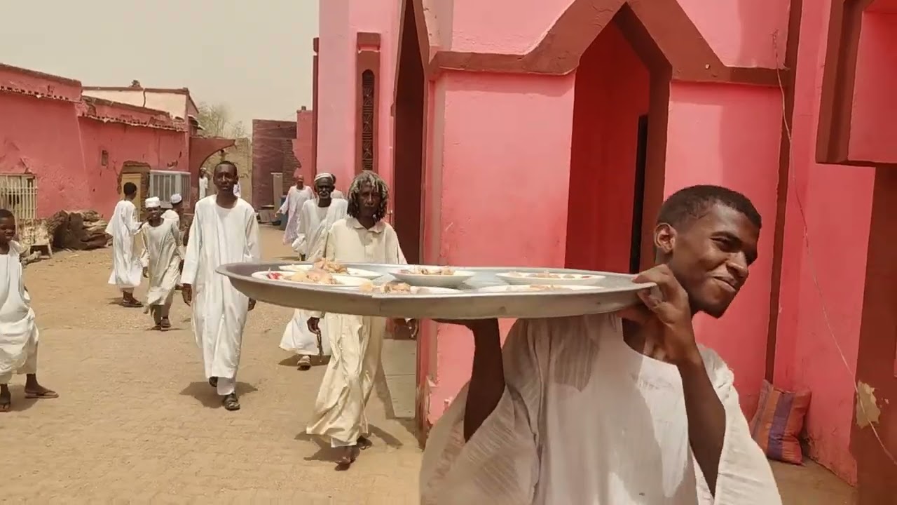 صلاة عيد الاضحى بالخوجلاب مسيد الشيخ محمد ابراهيم الخوجلابي كل عام وانتم بخير