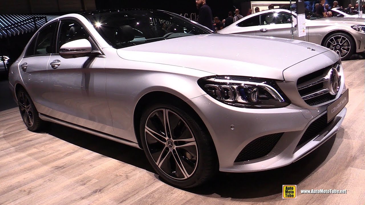 2019 Mercedes C220d 4Matic - Exterior and Interior Walkaround - 2019 Geneva Motor Show