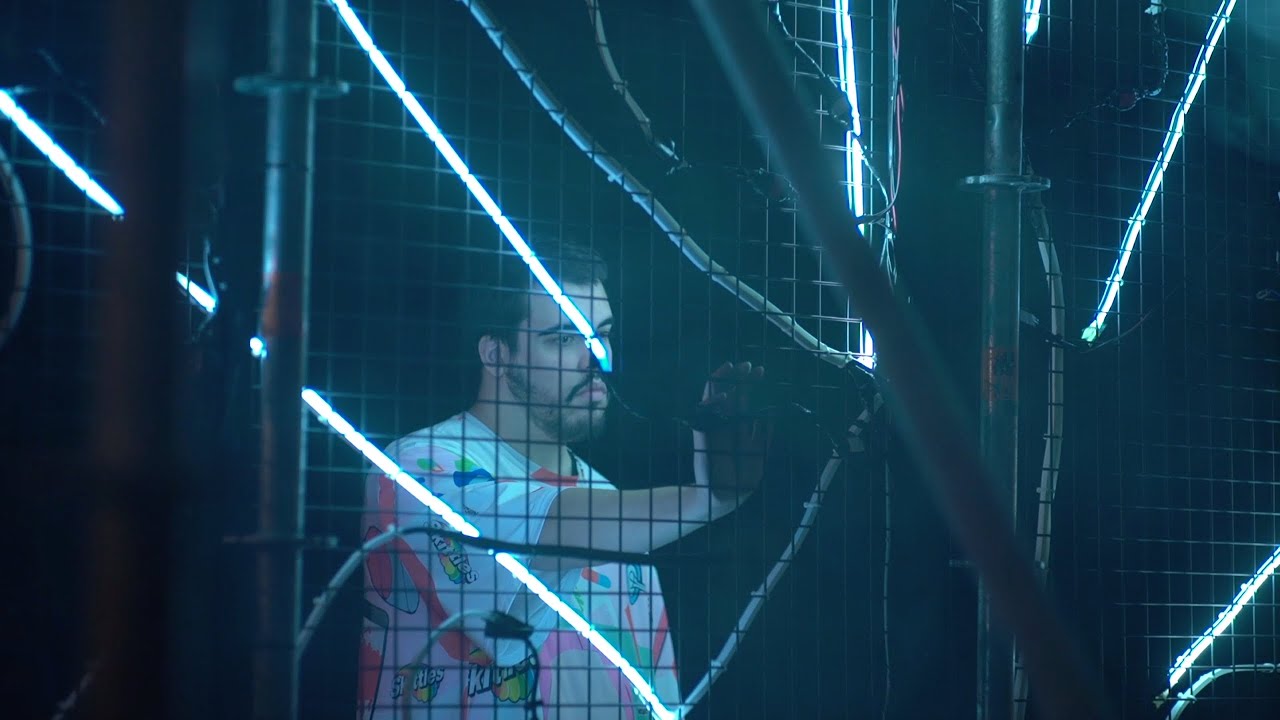 Vaiapraia - É que à Noite