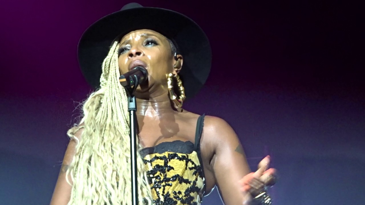 Mary J. Blige Thick Of It Live @ l'Olympia Paris 2017