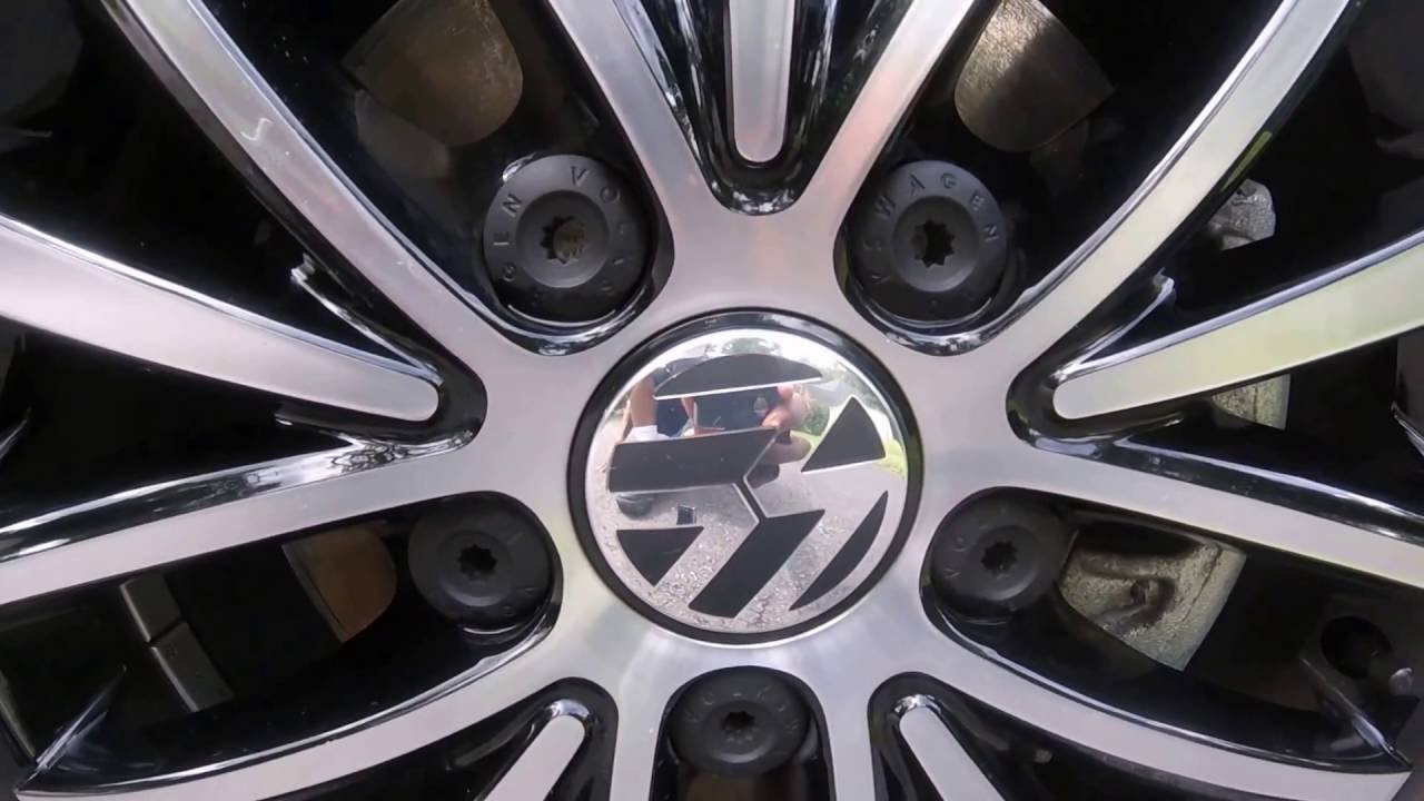 2016 VW Jetta 1.8T TSI Sport In-Depth Walkaround Review  360 View