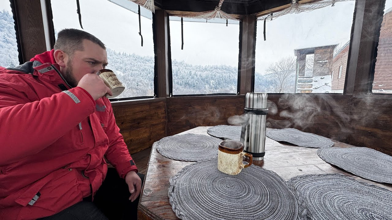 Sunday morning in the mountains⛰️frost -17🥶Sergiy and Galyna are cooking food on the grill🥩